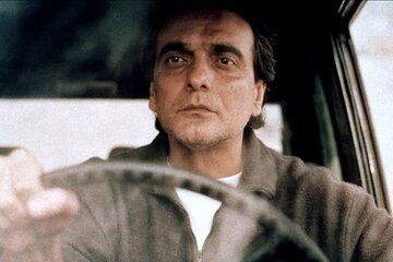 همایون ارشادی را چه کسی کشف کرد؟/ پشت چراغ قرمز بودم که دیدم کسی به شیشه پنجره خودرو ام می‌زند..