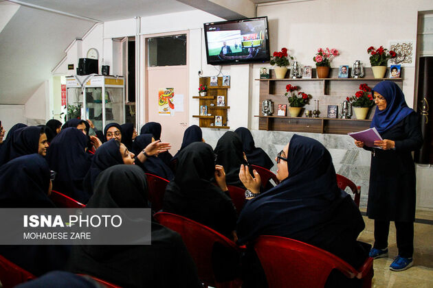 تماشای فینال آسیا در مدارس مشهد