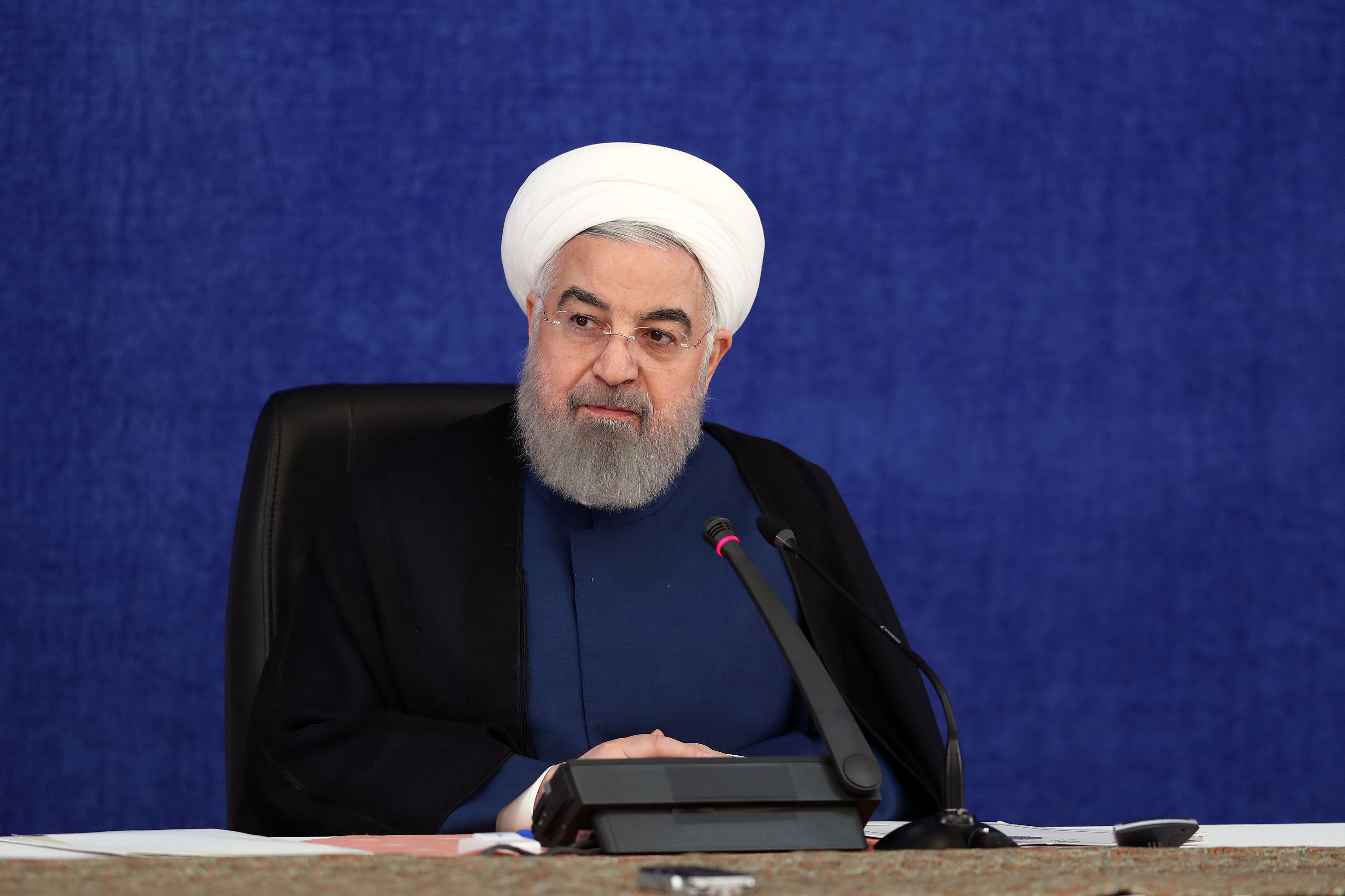 روحانی: ساعت پایان کار کسب و کارهای غیرضروری تا ۶ بعداز ظهر است+ فیلم