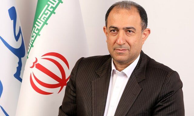 نماینده مجلس: تندروها به بهانه دلسوزی برای نظام هزینه میتراشند / باید به این وضعیت پایان داده شود