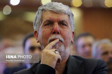 استقبال سایت نزدیک به محسن رضایی از برکناری نادره رضایی