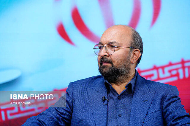 جواد امام: چرا باید از حضور در اجلاس شرم الشیخ امتناع کنیم؟/ ایران باید از این فرصت استفاده می کرد