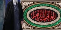 قاب عکس سردار سلیمانی در کنار رهبر انقلاب در مراسم عزاداری فاطمیه