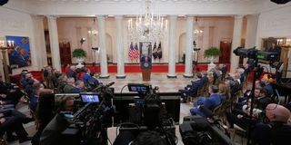  ترامپ در گوشهِ رینگ خودساخته و چند سؤال بی‌پاسخ | جنگ خاورمیانه ریاست‌جمهوری و میراث ترامپ را به خطر انداخت