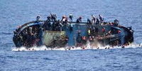 ناپدید شدن ناگهانی یک قایق با ۲۰۰ مسافر
