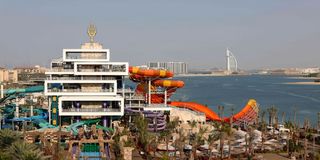 دردناک‌تر از ضربات جنگ به صنعت انرژی منطقه | خریداران ثروتمند و فعال اما خانه‌نشین در تیررس فروشگاه‌های لوکس!