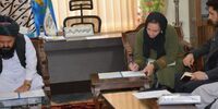 طالبان تفاهم نامه دو میلیون دلاری امضا کرد