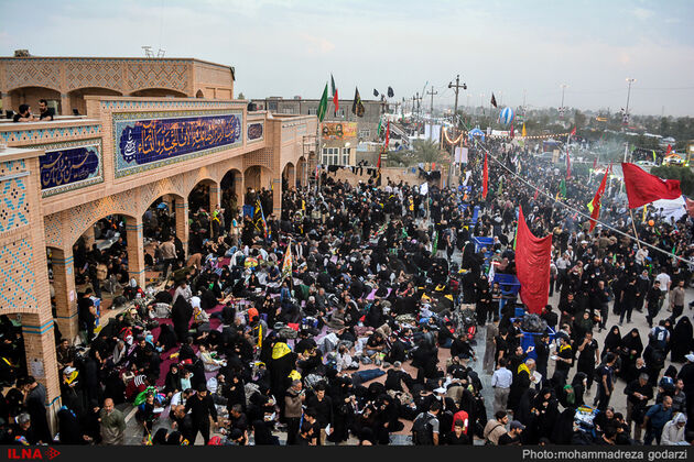 پیاده روی زائرین اربعین 