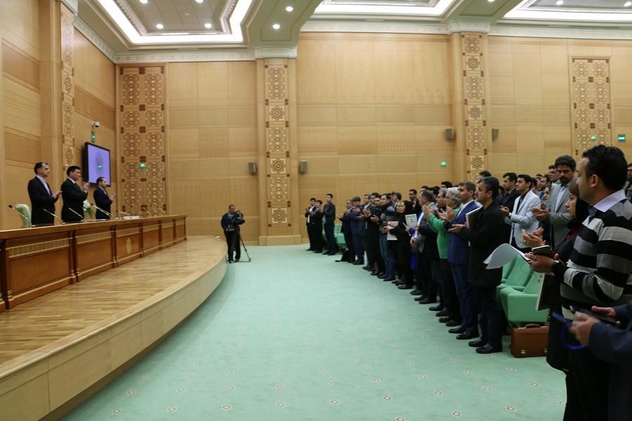 صادرات ایران به ترکمنستان در 11 ماه امسال به400 میلیون دلار رسید