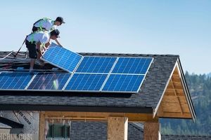 سایه جنگ، بازار پنل‌های خورشیدی و سولار تاشو را سکه کرد | شاه‌پوری: در شرایط بحرانی انرژی خورشیدی نقش موثری ایفا خواهد کرد