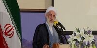 حمله تند امام جمعه زاهدان به امام جمعه اهل سنت ایرانشهر