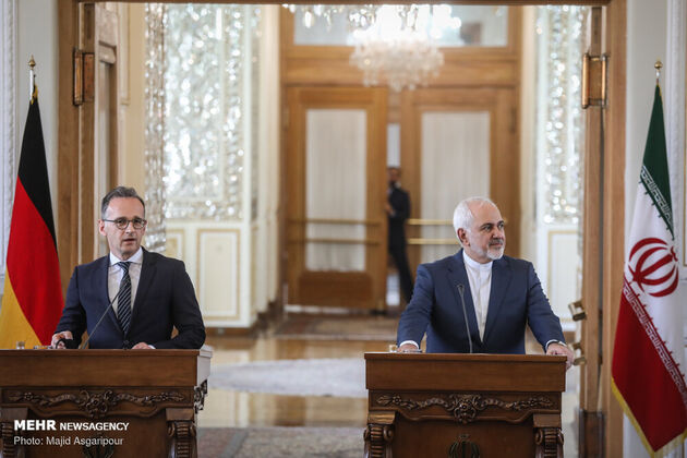 ظریف و هایکو ماس