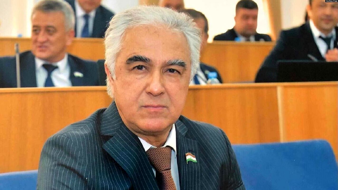 نمایندگان تاجیکستان مصونیت پارلمانی ندارند/ این نماینده بازداشت شد
