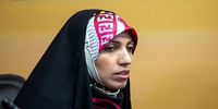 عکسی از آمنه سادات ذبیح‌پور با دختران بی حجاب در بیروت