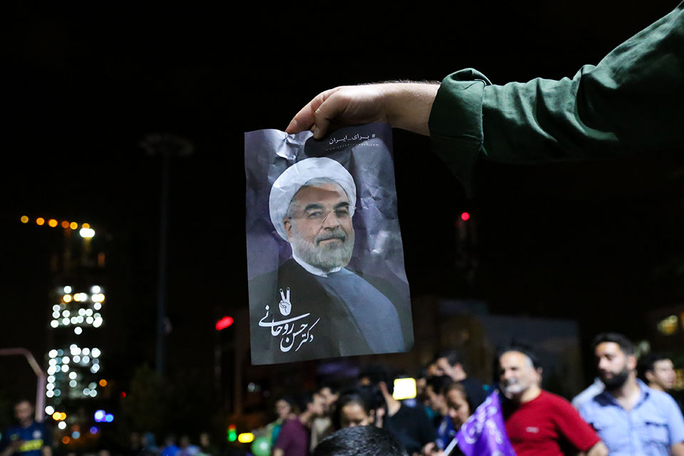 تغییرات «محبوبیت» روحانی در دو انتخابات 92 و 96