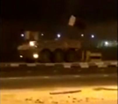 فیلم اعزام نیروهای زرهی قطر به مرز عربستان