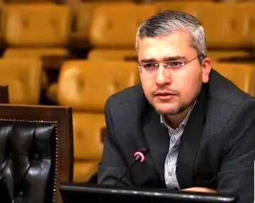 سخنگوی کمیسیون امنیت ملی: هدف نهایی غرب فروپاشی نظام جمهوری اسلامی و تجزیه ایران است / زیر بار زور نمی رویم