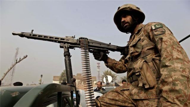 کشته شدن ۵ نظامی پاکستانی
