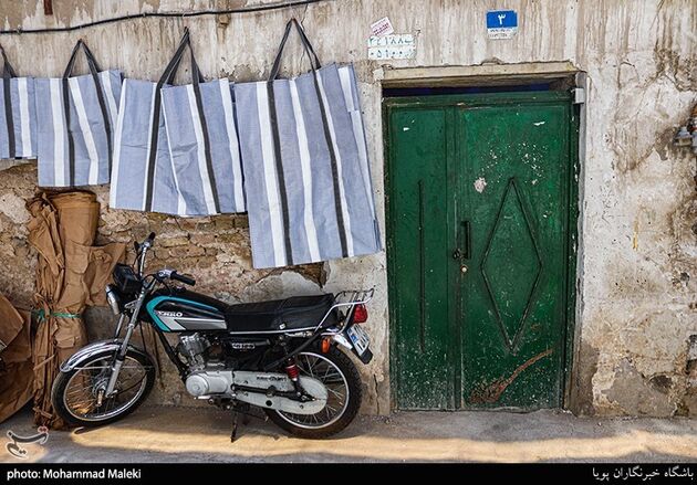 تصاویر/ درب‌های بجامانده از طهرانِ قدیم