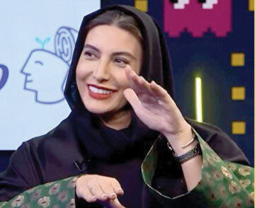 واکنش منفی مردم به گفتگوی جنجالی فریبا نادری / چرا خانم بازیگر تا این اندازه منفور شد؟