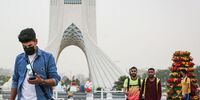  آتش زیر خاکستر در اقتصاد ایران | عزیزخانی: بدون تغییر ساختاری، بازار کار بهبود نخواهد یافت | پول‌پاشی، راهکار مقابله با فقر نیست