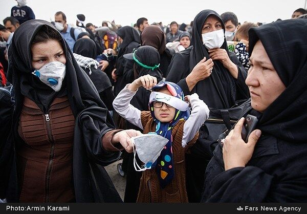 زائران اربعین در مرز مهران