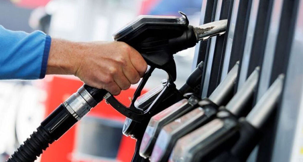 حرف‌های ضد و نقیض درباره سهمیه سوخت خودروهای پلاک تعویضی / تصمیم دولت تغییر کرد؟