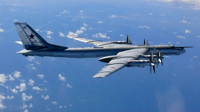 پرواز ۲ بمب افکن راهبردی روسیه بر فراز دریای ژاپن!