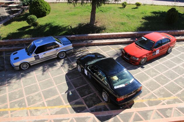 تور کلوپ ب ام و در مسیر تهران چالوس