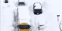 بارش برف سنگین در ژاپن صدها خودرو را گرفتار کرد