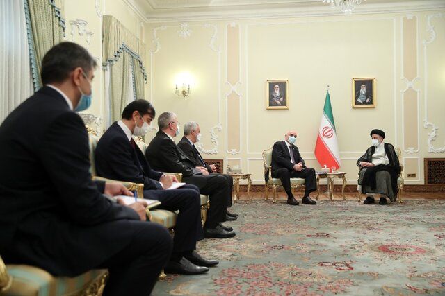 تاکید رئیس‌جمهور بر ارتقاء سطح روابط ایران و تاجیکستان