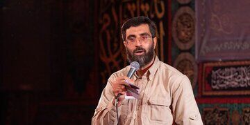 انتقاد تند مداح معروف از پزشکیان/ رهبری فرموده‌اند که با مذاکره و توافق مخالف هستند؛ موضع روشن است