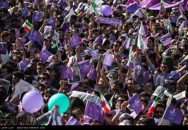 تصاویر سخنرانی حسن روحانی در میدان نقش جهان اصفهان