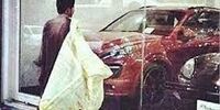 در دودهه اخیر یک  بخشی از اقلیت جامعه ، قانون اساسی را به نفع خود تفسیر  می‌کند!