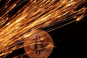 دو پروژه رمزارزی پرحاشیه زیر ذره‌بین | ذخایر الماس، طلا و نفت آفریقای مرکزی به نفع مجرمان فراملی حراج می‌شود؟