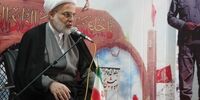 انتقاد یک نماینده ولی فقیه از مدعیان پایبندی به نظام و انقلاب