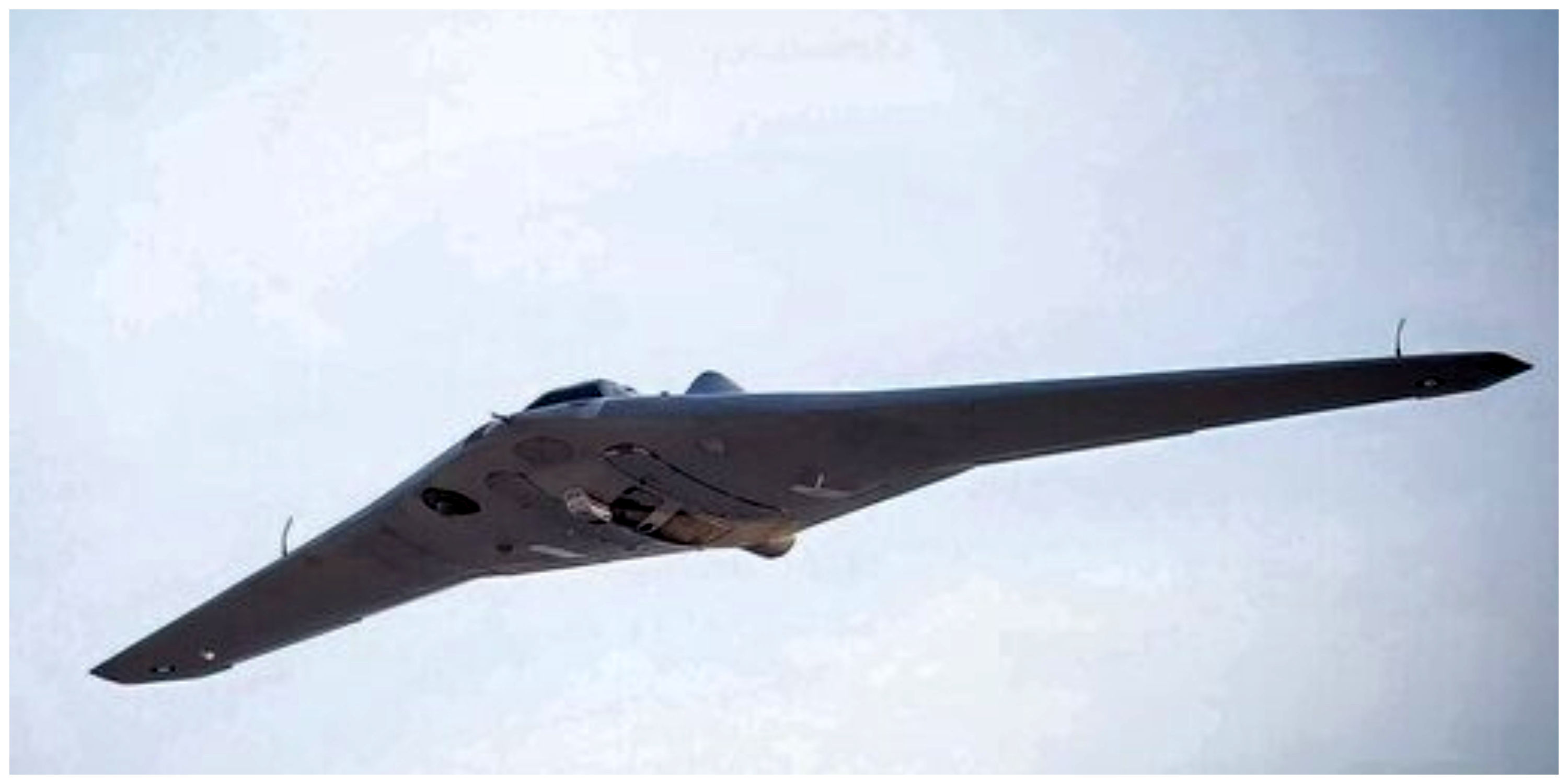 هدف قرار گرفتن ناوگان پنجم آمریکا در بحرین توسط شاهد ۱۳۶ 