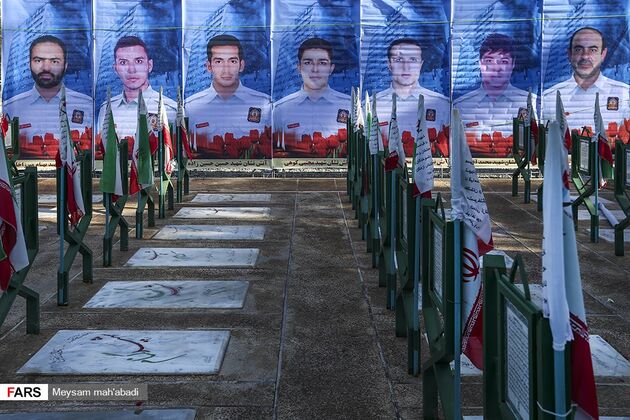 دومین سالروز حادثه پلاسکو و شهادت آتش‌نشانان