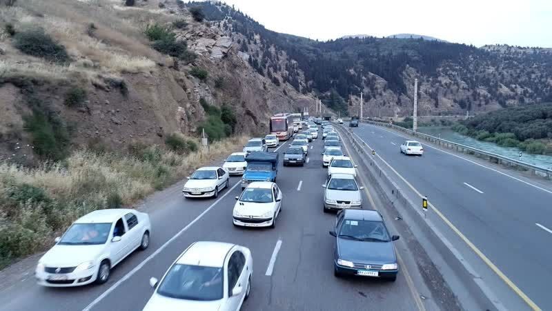 هشدار به مسافران / ترافیک در محور رشت به قزوین سنگین است
