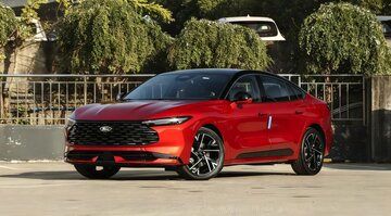 رونمایی از لاکچری ترین خودروی چینی / سدان خوش‌چهره در آستانه ورود به بازار + ویژگی ها و تصاویر