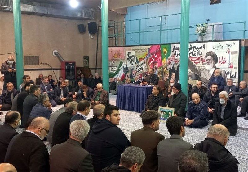 تشییع پیکر غفوری‌فرد در حسینیه جماران/ کدام چهره های سیاسی حضور داشتند؟