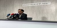 محمدرضا باهنر: میانگین کار مفید کارمندان 20 دقیقه است/ حقوق کارمندان ما به پانزدهم ماه هم نمی‌رسد+فیلم