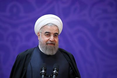 روحانی: آبروی ملت از ثروت مهم‌تر است