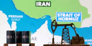آب‌های گل‌آلود خلیج فارس و سردرگمی بازار | نفت از تنگه هرمز نشت می‌کند؟ | بازار نفت با ترامپ هم‌سو می‌شود؟