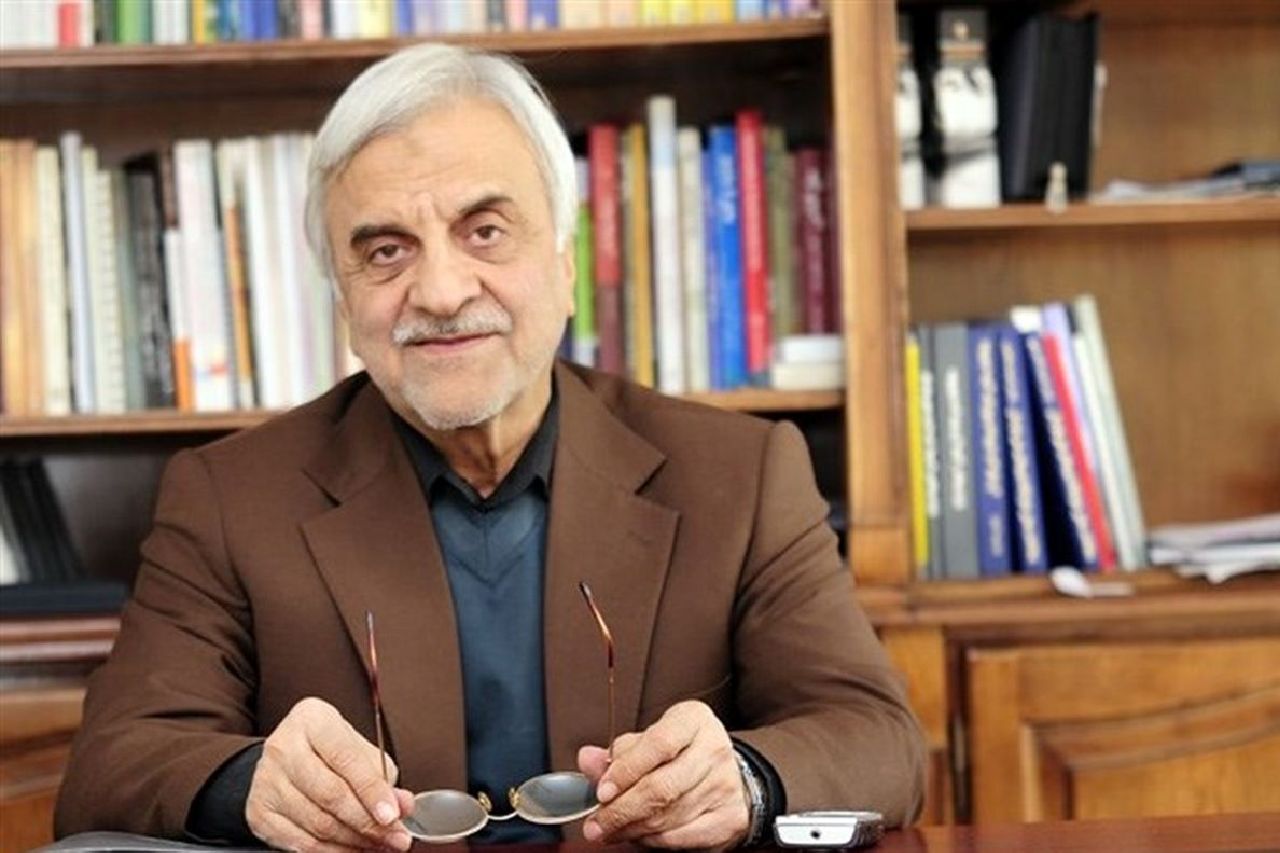 هاشمی طبا: بعضی از دولتمردان از جاها و اشخاص دیگری دستور می گیرند