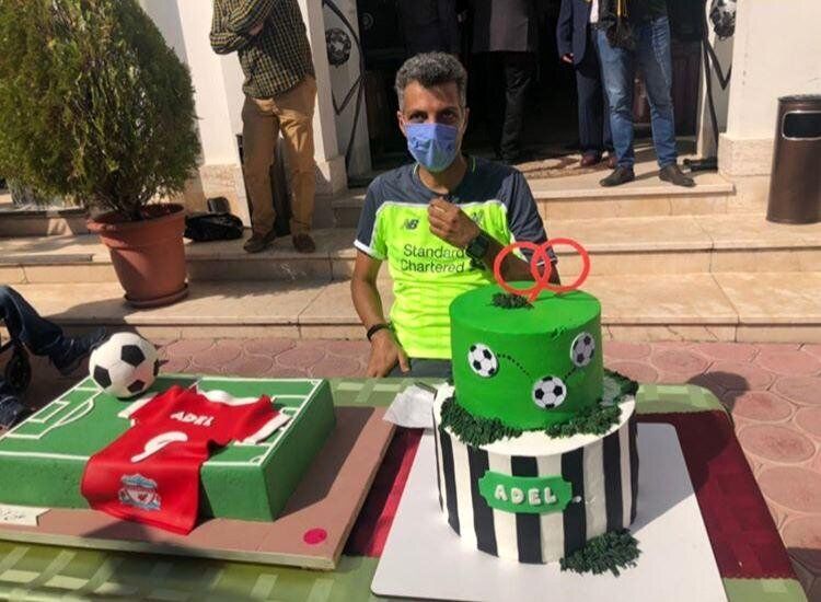 عکس تولد ۴۶ سالگی فردوسی پور با کیک ۹۰