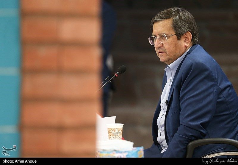 واکنش همتی به گلایه‌ها از وام ازدواج + فیلم 