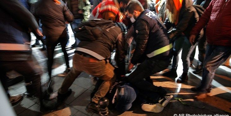 بازداشت معترضان به دولت ترکیه در استانبول