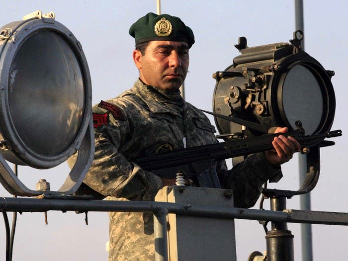 گزارش یک رسانه انگلیسی از رزمایش پهپادی ارتش ایران+فیلم