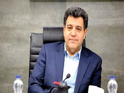 آب رفتن طبقه متوسط در ایران | سلاح ورزی: طبقه متوسط وقتی ناامید شود، فکر مهاجرت می افتد